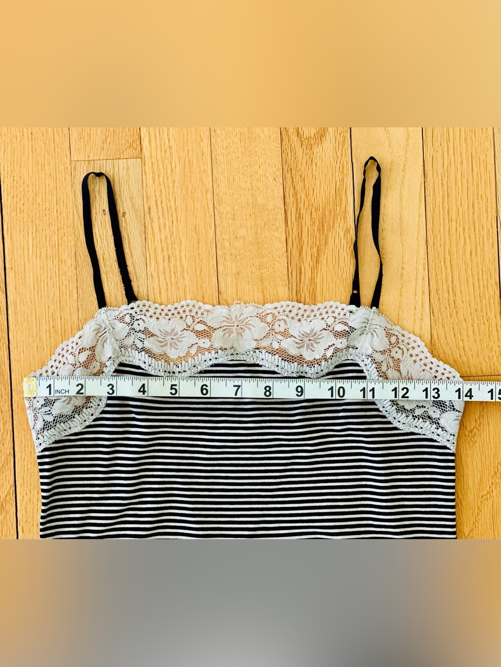 Ann Taylor Loft Black & Cream Tank Top Lace Trim Adjustable Straps Sise XS - Picture 3 of 5